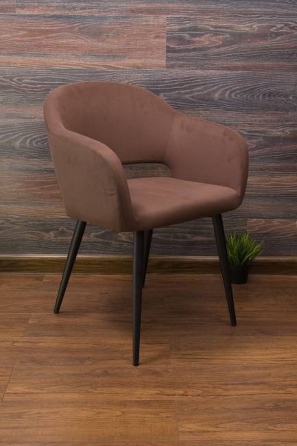 Стол Монте К 90 орех с креслами Пичч велюр коричневый Стол Монте К 90 орех с креслами Пичч велюр коричневый