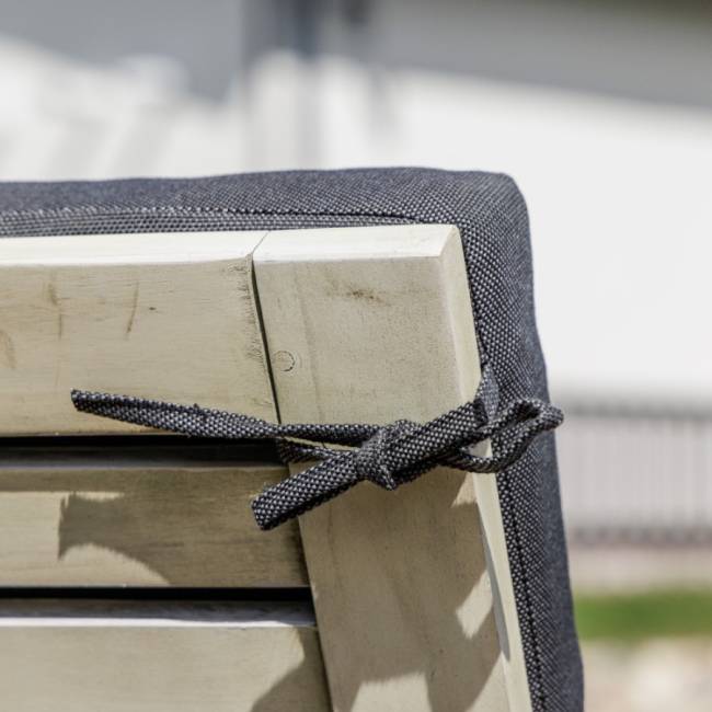 Шезлонг PAOLO на колесиках из акации белого цвета