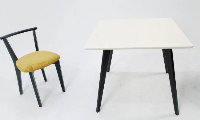 Стол Arki М 90 чёрный/слоновая кость