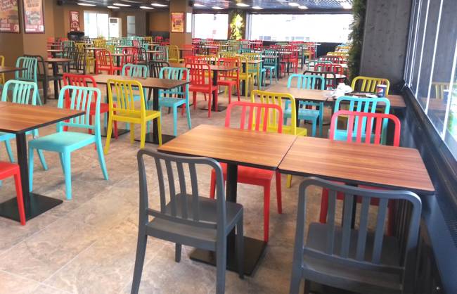 Стул пластиковый Varia-S красный 495х520х870 мм