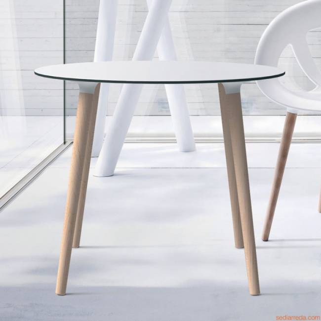 Стол ламинированный кофейный Stefano 3-Pod Ø600х500 мм