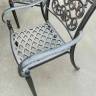 Литое кресло из алюминия для сада