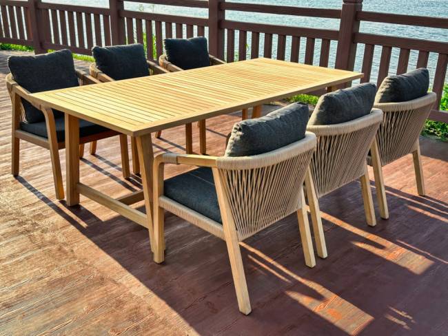 Обеденная группа LEONOREN каркас тик / стол тик 220 Обеденная группа LEONOREN каркас тик / стол тик 220