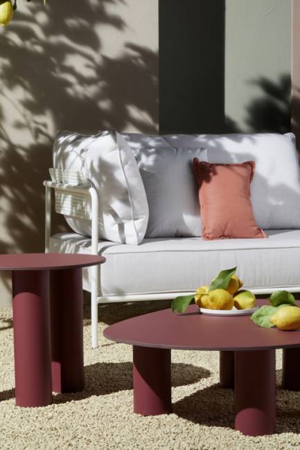 Столик ламинированный кофейный Hyppo карминный красный 1040х730х280 мм