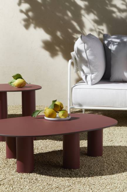 Столик ламинированный кофейный Hyppo карминный красный 1040х730х280 мм