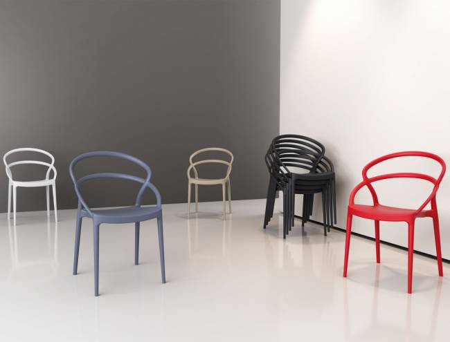 Кресло пластиковое Pia бежевый 540х560х820 мм