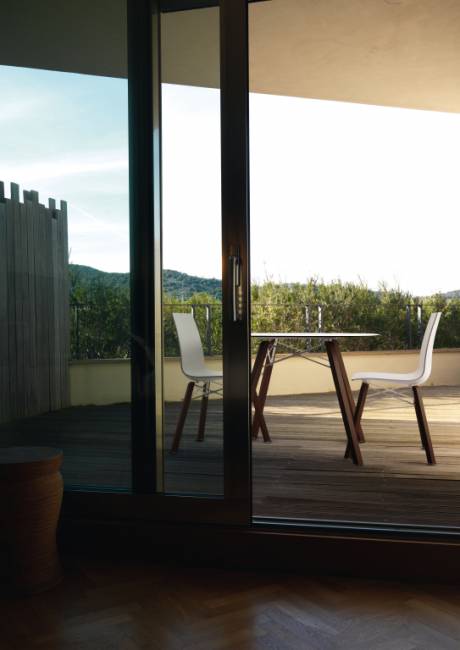 Стол ламинированный обеденный Wox Iroko 1590х1190х750 мм Стол ламинированный обеденный Wox Iroko 1590х1190х750 мм