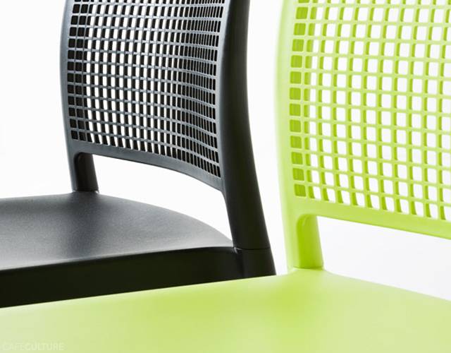 Стул пластиковый Panama коричневый 460х570х830 мм