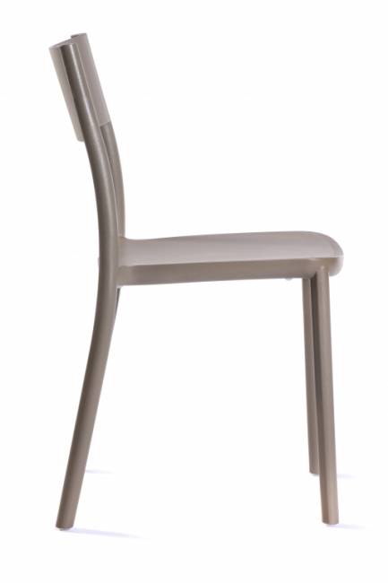 Стул пластиковый To-Me тортора 490х470х800 мм