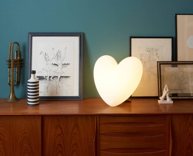 Светильник пластиковый настольный Сердце Love Lighting белый 400х270х380 мм