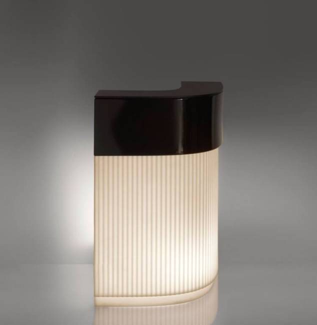 Стойка пластиковая барная светящаяся Cordiale Corner Art Deco Lighting ванильный, коричневый 700х700х1100 мм Стойка пластиковая барная светящаяся Cordiale Corner Art Deco Lighting ванильный, коричневый 700х700х1100 мм