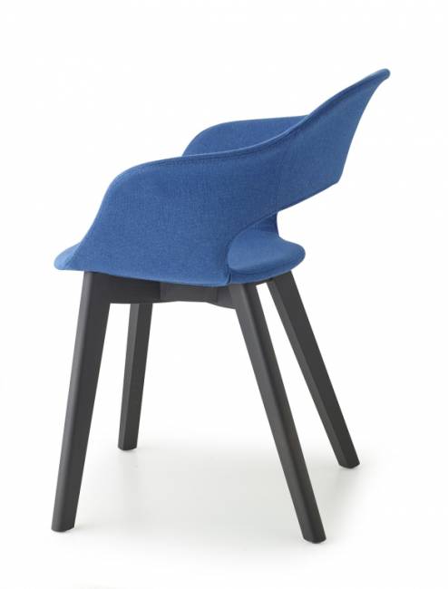 Кресло с обивкой Natural Lady B Pop черный бук, синий 570х600х820 мм