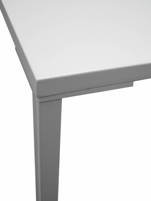 Стол ламинированный Simply 600х600х750 мм