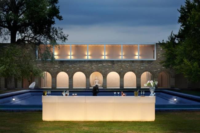 Стойка пластиковая барная светящаяся Cordiale Lighting 1200х700х1100 мм