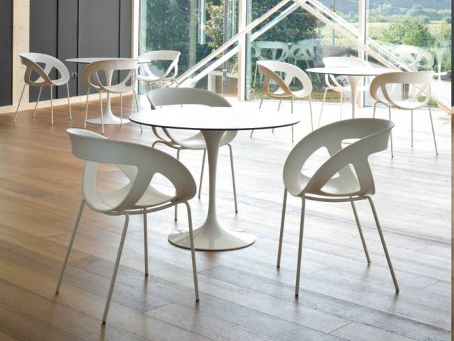 Кресло пластиковое Moema 69 тортора 590х540х790 мм Кресло пластиковое Moema 69 тортора 590х540х790 мм