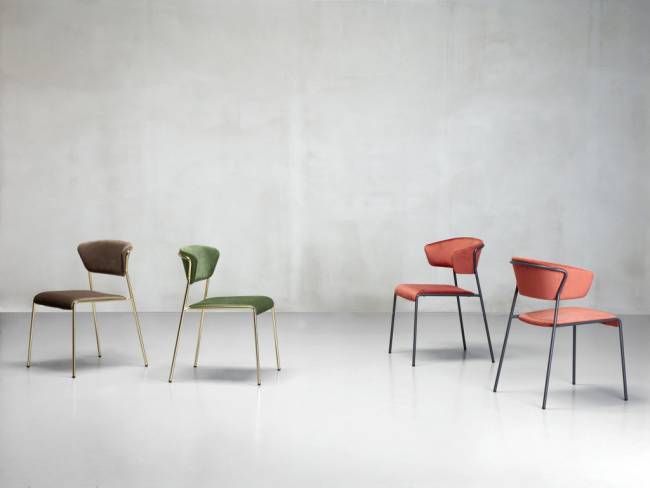 Кресло с обивкой Lisa черный глянцевый никель, красный 510х560х770 мм