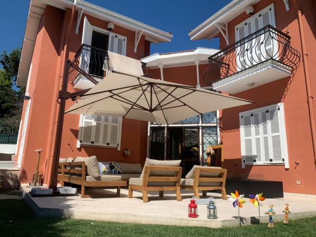 Зонт профессиональный 3х3 м Banana Plus коричневый, бежевый 3000х3000 мм Зонт профессиональный 3х3 м Banana Plus коричневый, бежевый 3000х3000 мм