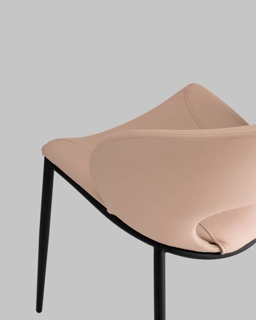 Стул Вивьен экокожа светло-бежевый