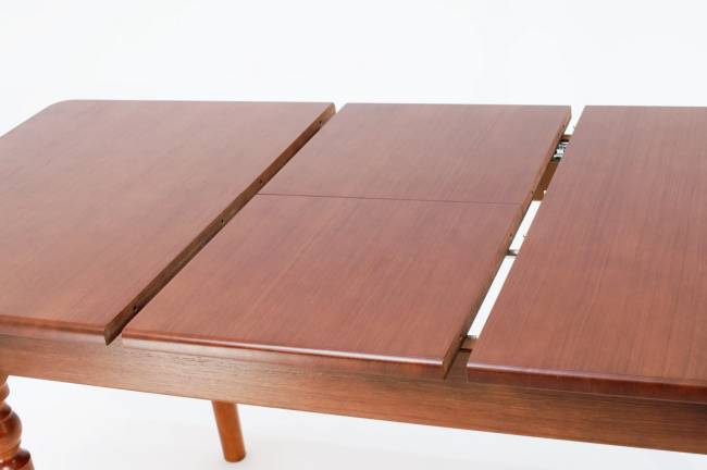 Стол Верди 120, Орех