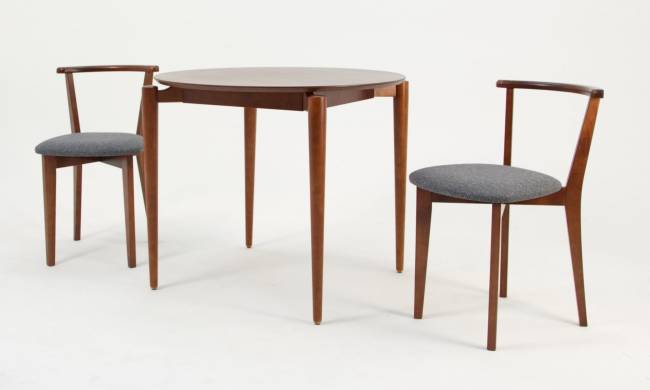 Стол Pawook К 90 орех со стульями Франк ПМ орех/графит рогожка