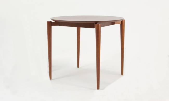 Стол Pawook К 90 орех со стульями Франк ПМ орех/бежевая рогожка