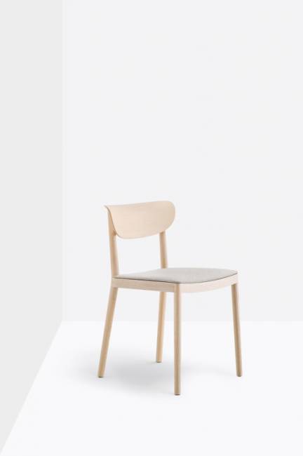 Стул деревянный с мягким сиденьем Tivoli беленый ясень, светло-серый 480х530х780 мм Стул деревянный с мягким сиденьем Tivoli беленый ясень, светло-серый 480х530х780 мм