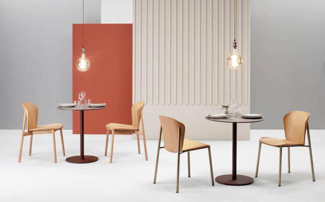 Стул деревянный Finn Metal Wood винтажная бронза, светлый ясень 480х530х780 мм Стул деревянный Finn Metal Wood винтажная бронза, светлый ясень 480х530х780 мм