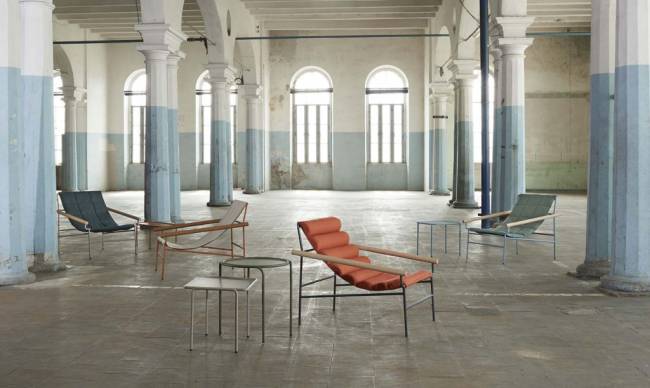 Столик кофейный металлический Dress Code тортора 450х410х400 мм