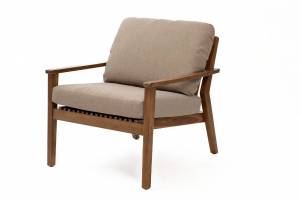 Кресло из акации МОНА