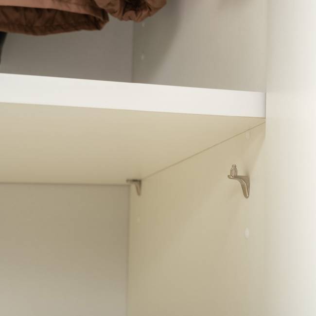 Набор шкафов для компактной прихожей Октава № 2 цвет белый шагрень/дуб крафт золотой