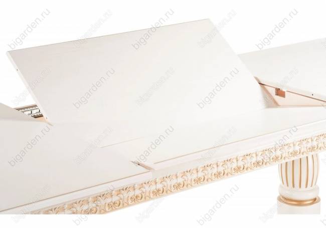 Деревянный стол Mornith молочный / золото