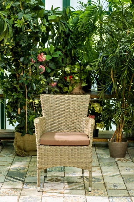 Плетеное кресло AROMA, светло-коричневое