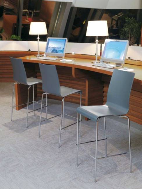 Стул пластиковый барный Icon-B хромированный, слоновая кость 520х520х1170 мм