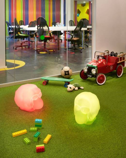 Светильник пластиковый Овечка Rina Lighting 400х250х300 мм Светильник пластиковый Овечка Rina Lighting 400х250х300 мм