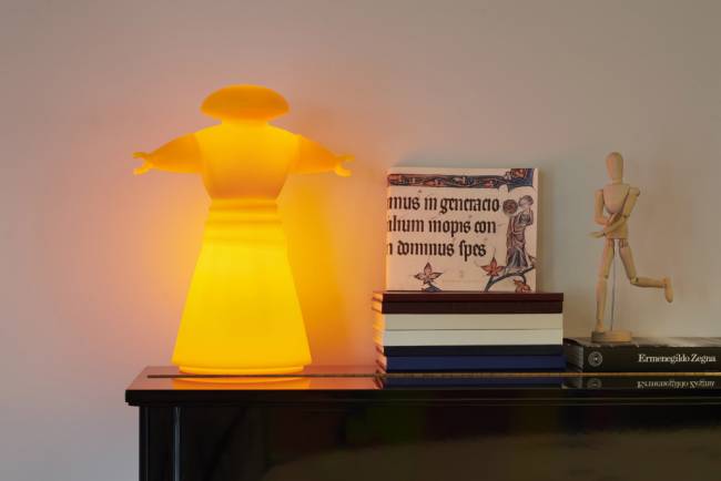 Светильник пластиковый настольный Робот Mr. Bot Lighting 370х270х450 мм