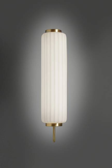 Светильник пластиковый настенный Cordiale Applique Lighting LED белый 220х150х650 мм