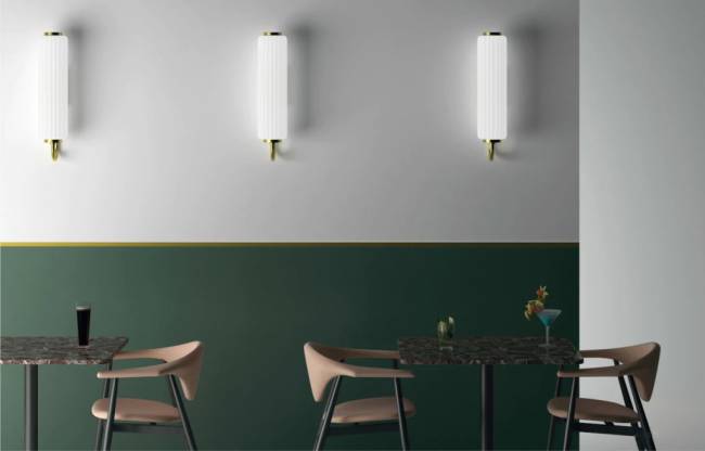 Светильник пластиковый настенный Cordiale Applique Lighting LED белый 220х150х650 мм