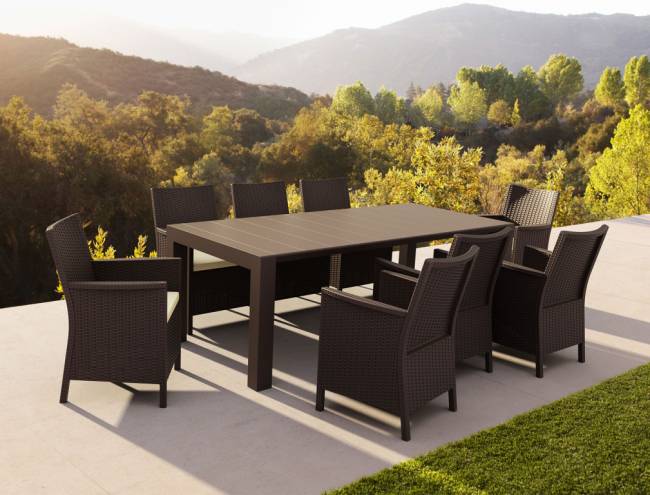 Кресло пластиковое плетеное с подушкой California коричневый 590х630х900 мм