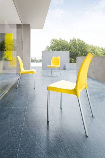 Стул пластиковый Tulip 450х540х880 мм