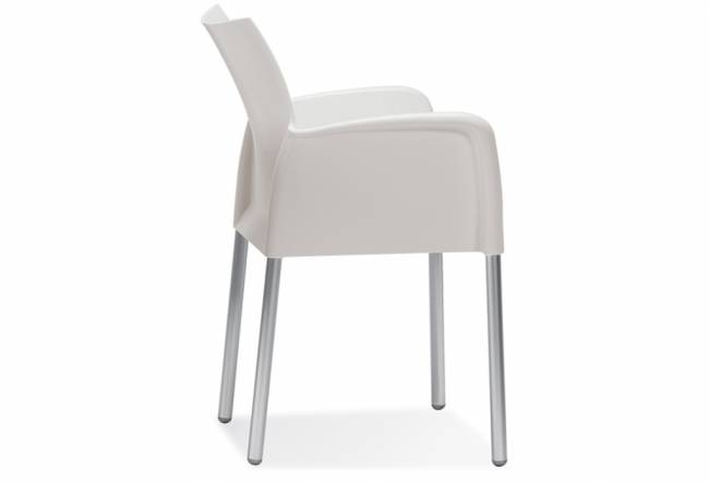 Кресло пластиковое Ice бежевый 590х555х820 мм