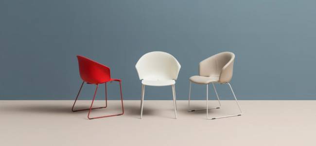 Кресло пластиковое Grace красный 550х530х765 мм Кресло пластиковое Grace красный 550х530х765 мм