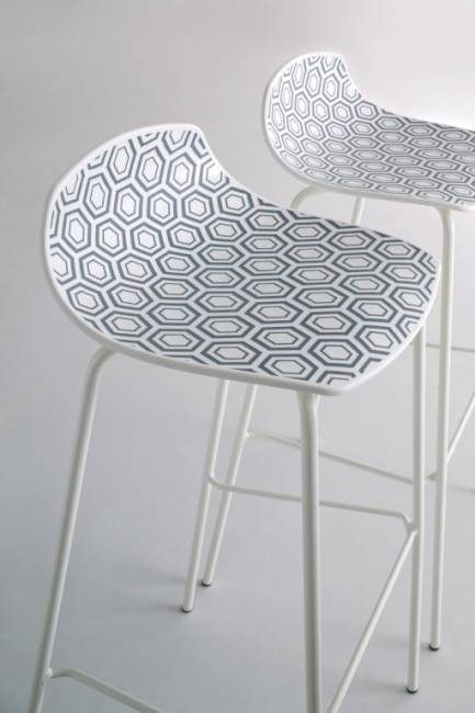 Стул пластиковый полубарный Alhambra 67 400х400х670 мм