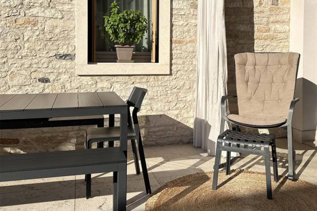 Стул пластиковый Trill Bistrot антрацит 500х515х825 мм