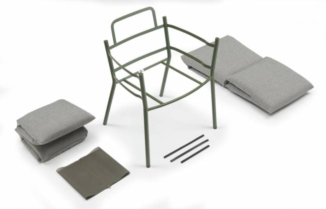 Кресло металлическое c подушками Brezza мокко, красный 620х550х790 мм Кресло металлическое c подушками Brezza мокко, красный 620х550х790 мм