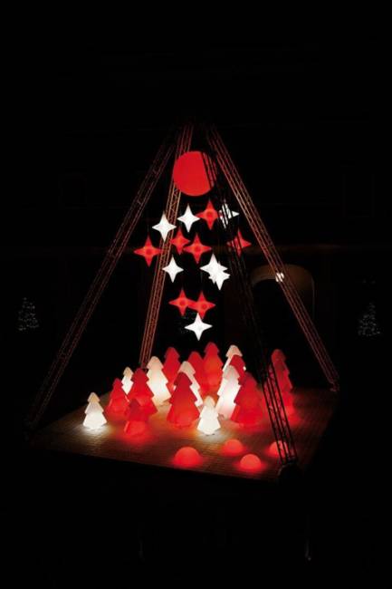 Светильник пластиковый уличный Елка Lightree Lighting OUT 1300х300х2000 мм Светильник пластиковый уличный Елка Lightree Lighting OUT 1300х300х2000 мм