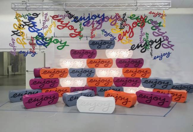 Скамья пластиковая Enjoy Standard 1240х360х450 мм