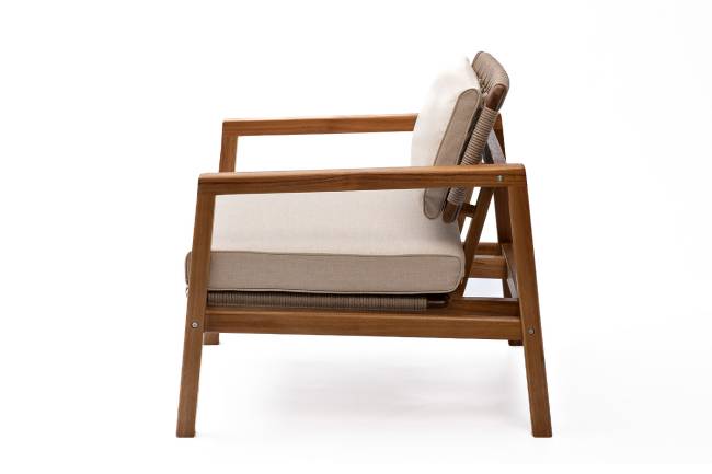 Кресло из акации CALISTO  Joygarden