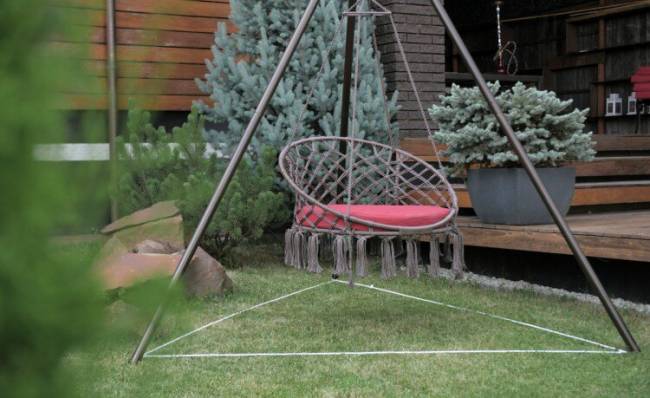 Кресло ARUBA с бежевой подушкой Кресло ARUBA с бежевой подушкой