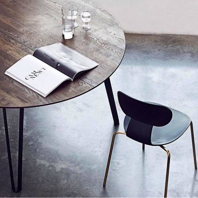 Стул пластиковый Yugo-S черный 488х523х783 мм