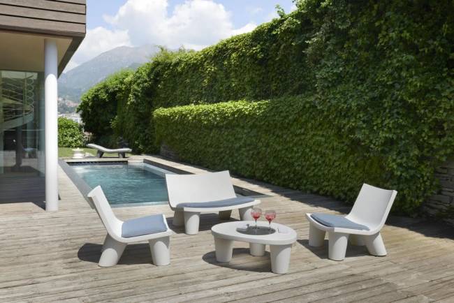 Столик пластиковый журнальный Low Lita Table Standard 900х740х350 мм